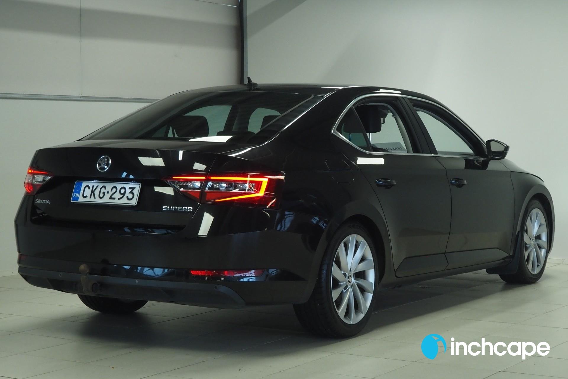 Skoda Superb 2016, bild 2/20