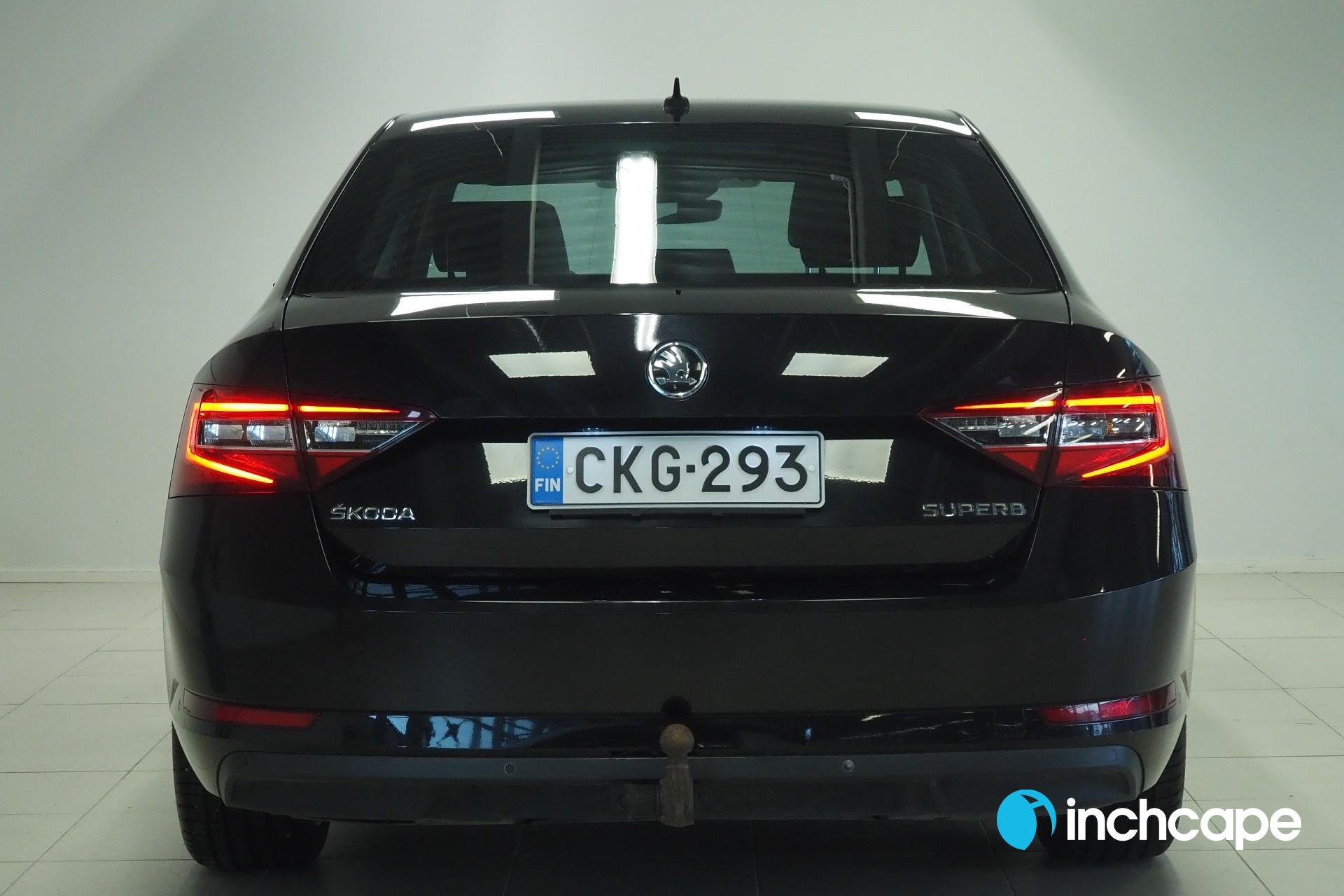 Skoda Superb 2016, bild 7/20