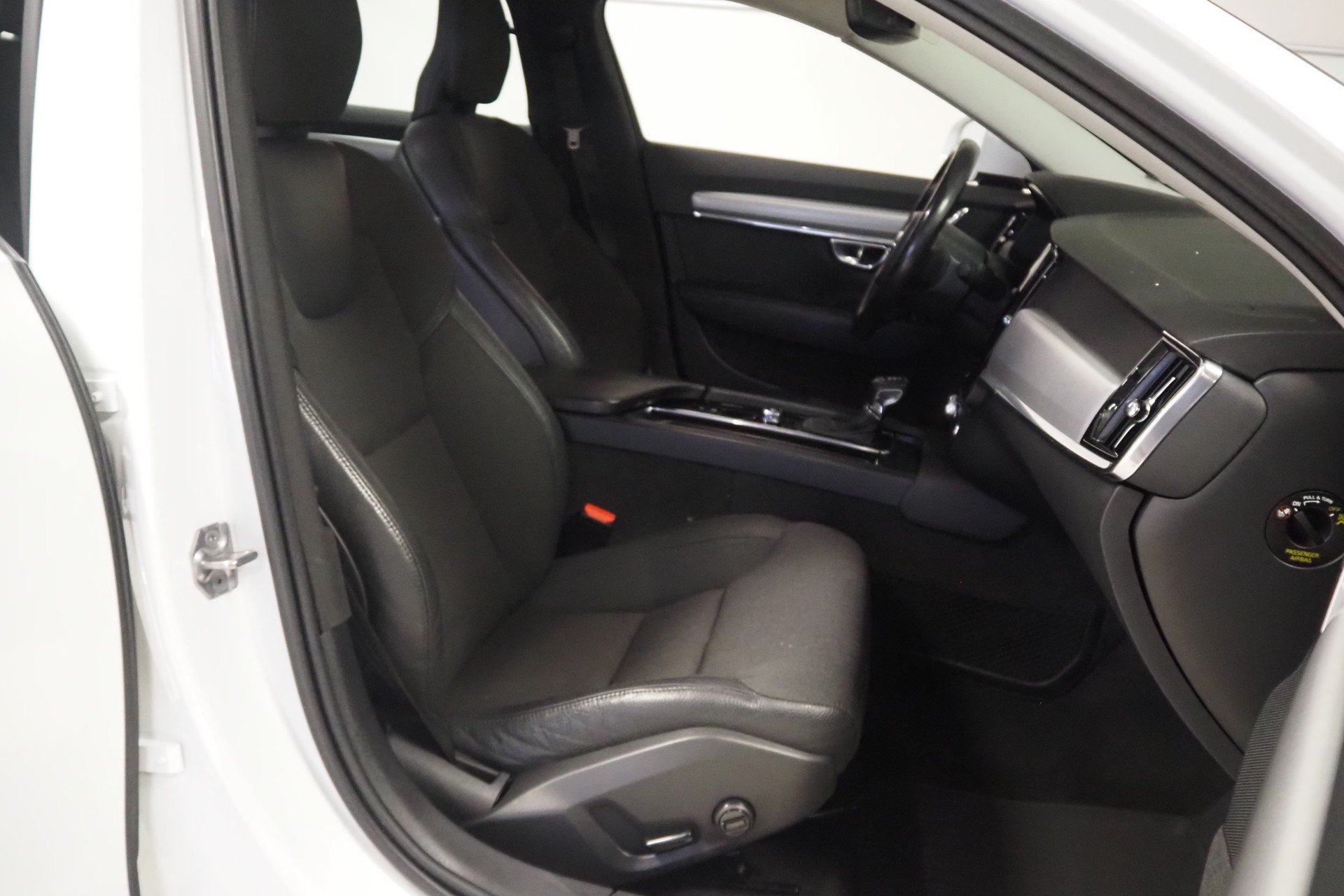 Volvo S90 D3 Business aut 2019, bild 3/18