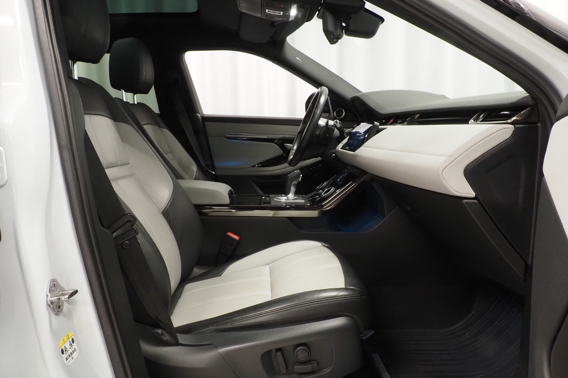 Land Rover Range Rover Evoque 2019, kuva 6/19