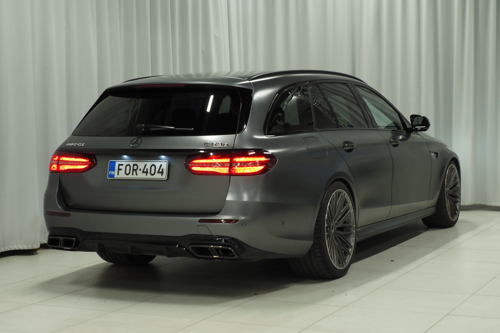 Mercedes-Benz E 63 AMG 2018, bild 3/19