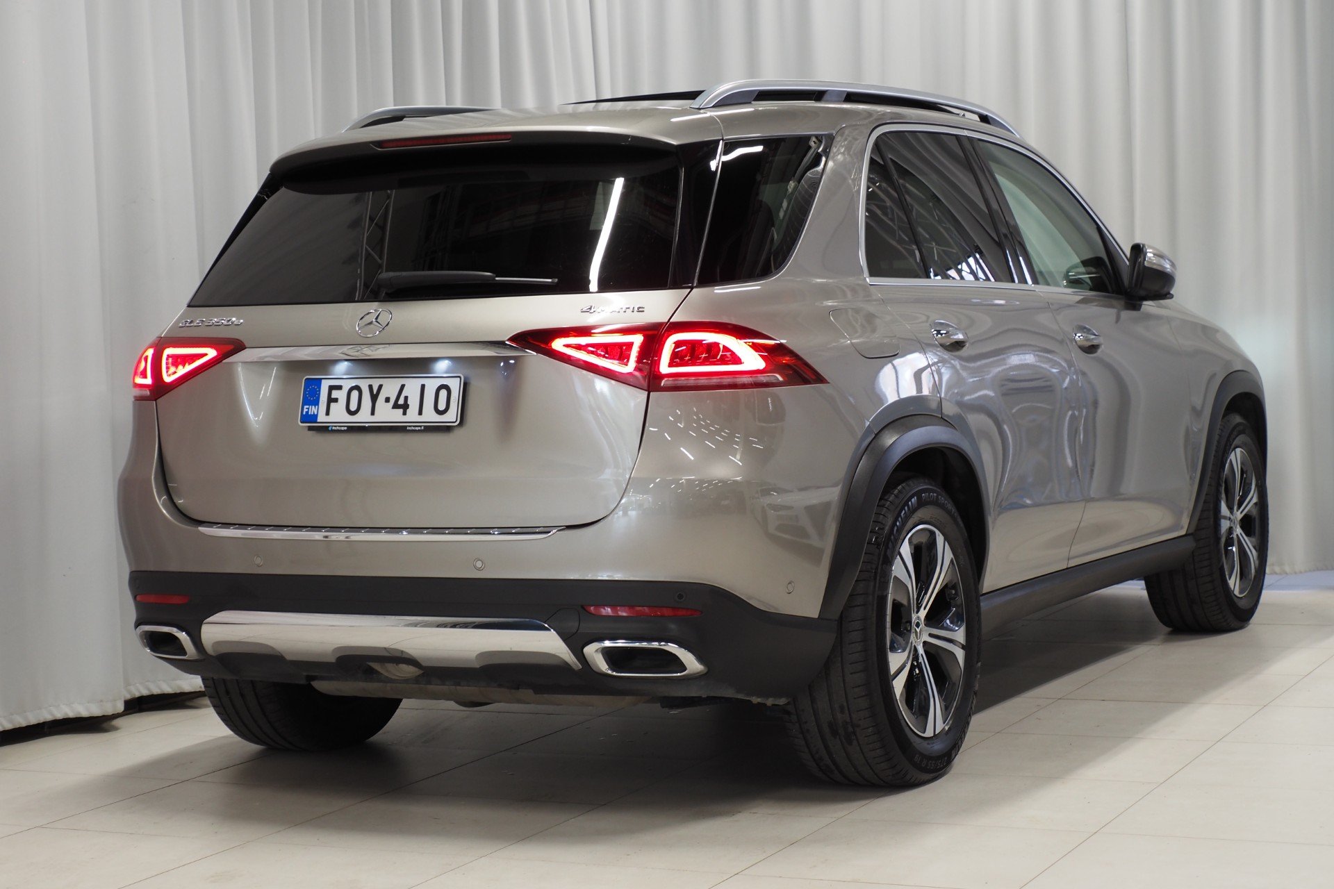 Mercedes-Benz GLE 350 e 4MATIC EQ Power 2022, photo 3/26