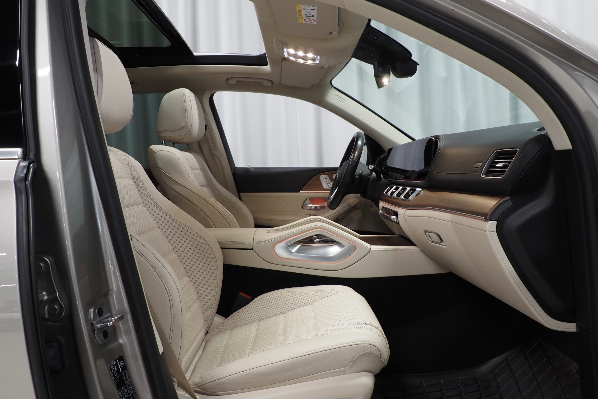 Mercedes-Benz GLE 350 e 4MATIC EQ Power 2022, photo 6/26