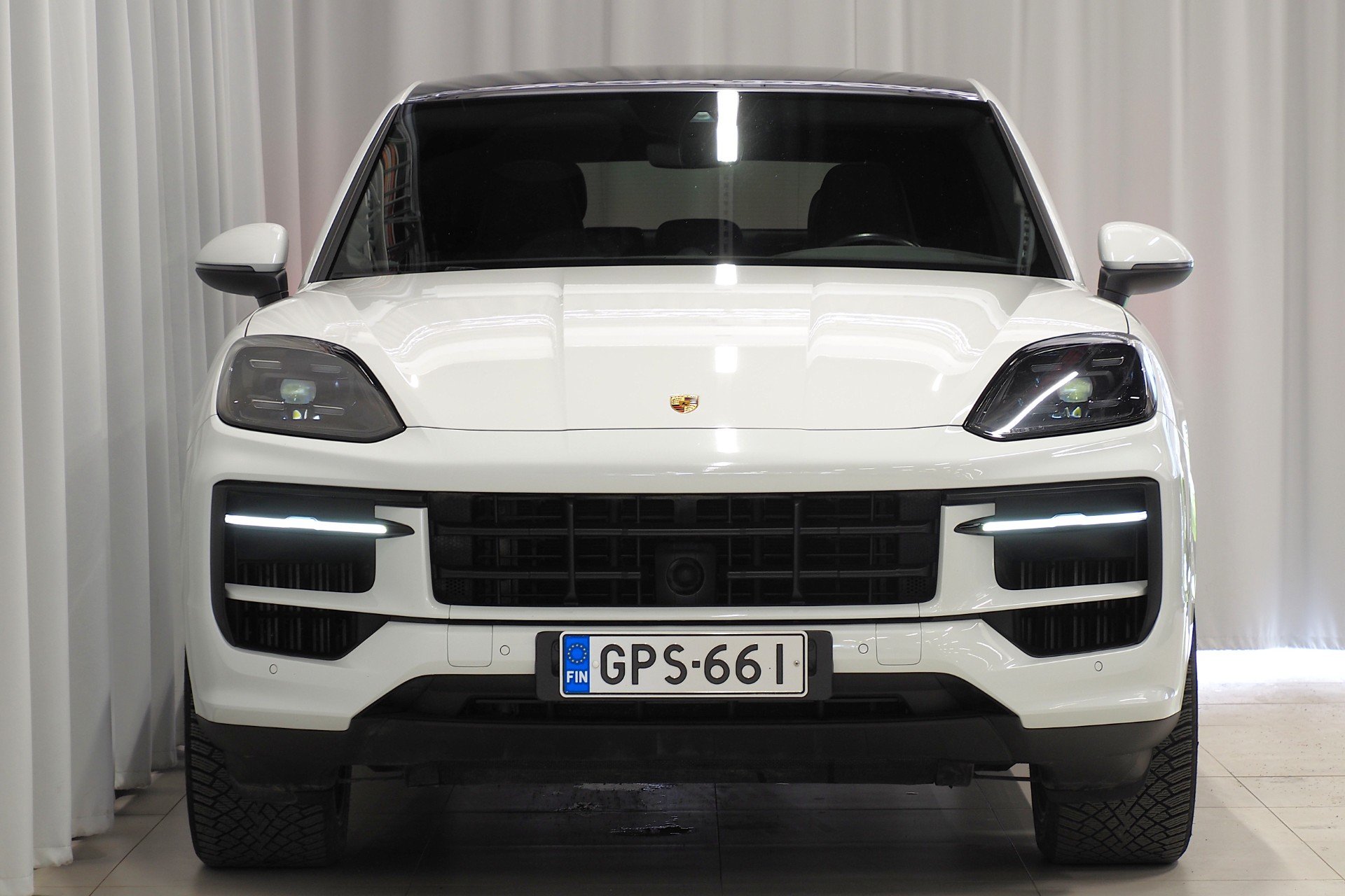 Porsche Cayenne E-Hybrid Coupé Facelift 2024, photo 2/21