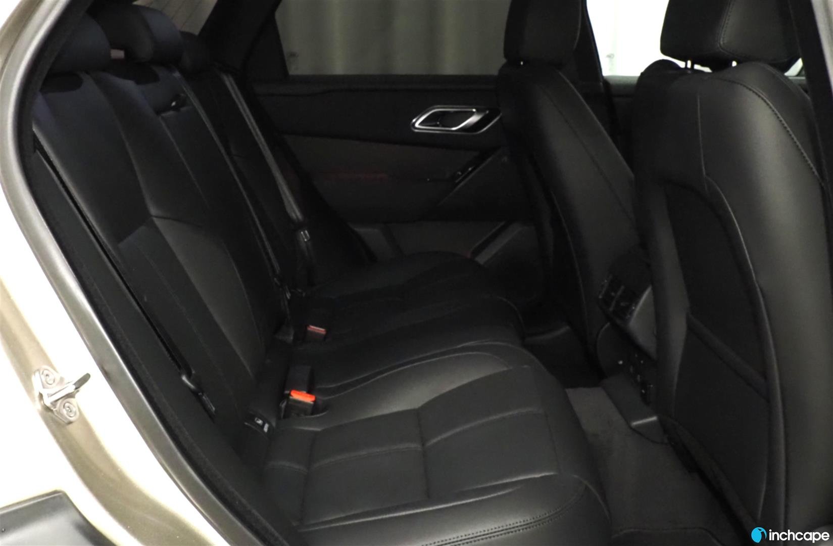 Land Rover Range Rover Velar 2026, photo 7/16