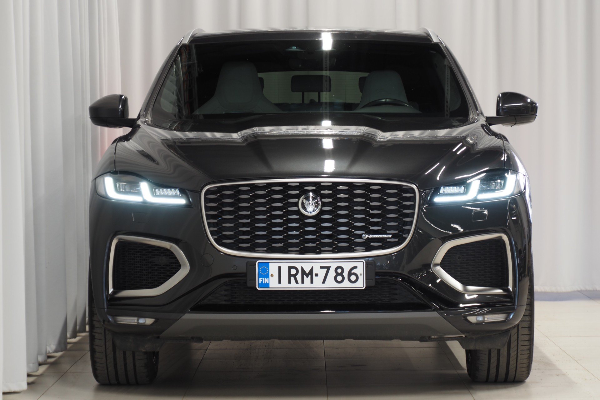 Jaguar F-Pace 2023, photo 2/24