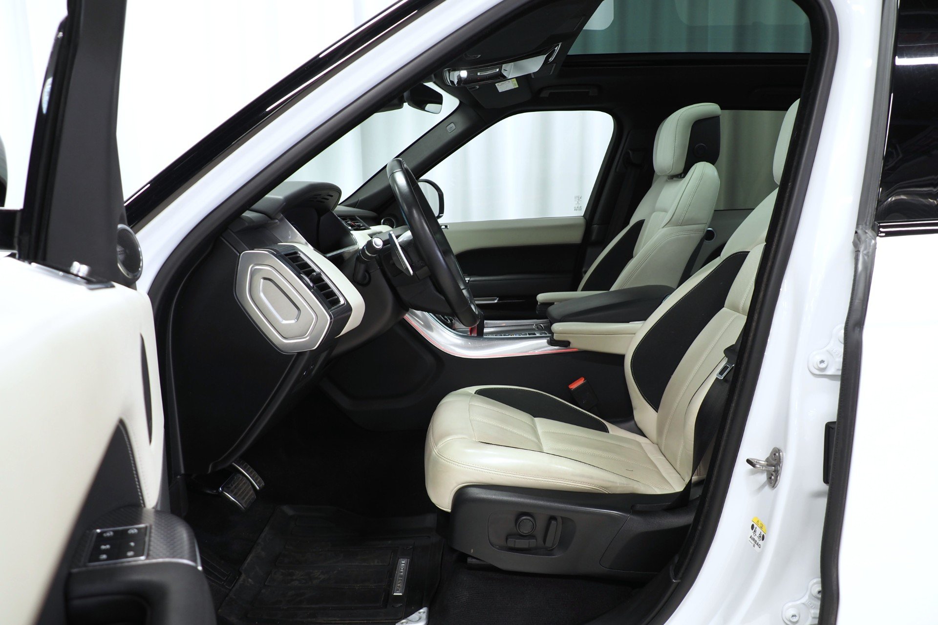 Land Rover Range Rover Sport 2022, kuva 5/17