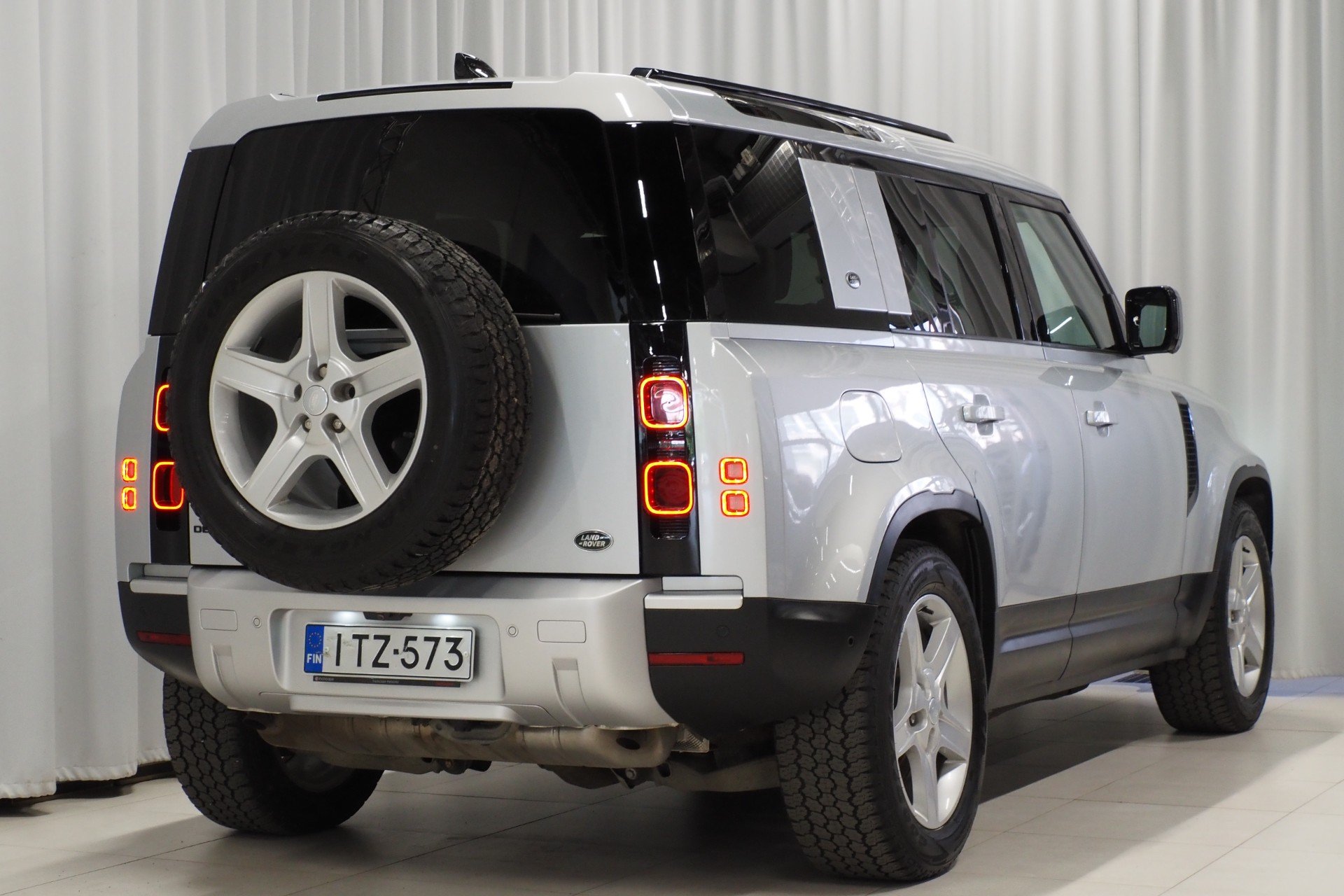 Land Rover Defender 2022, kuva 3/19