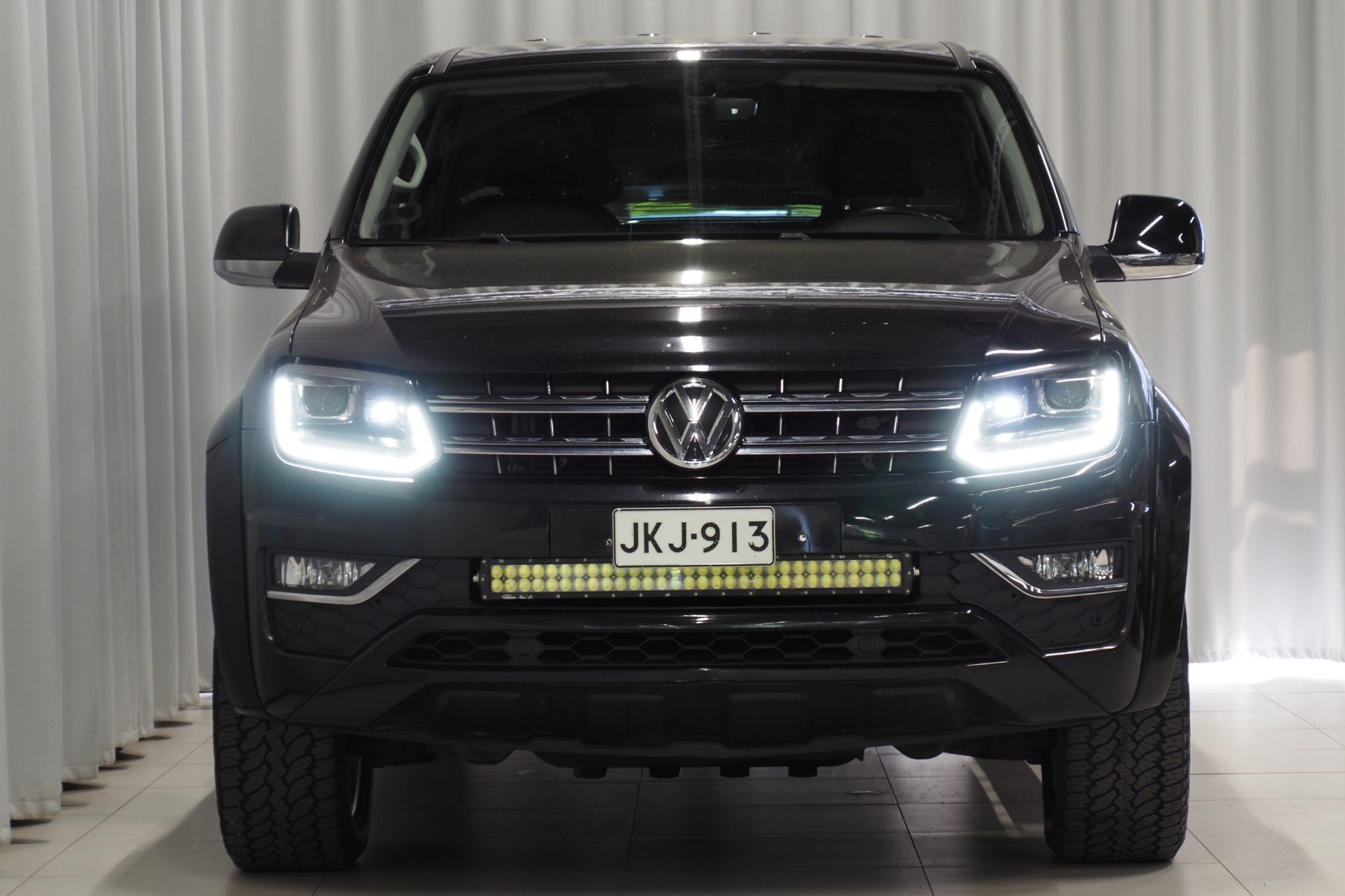 Volkswagen Amarok 2017, photo 2/16