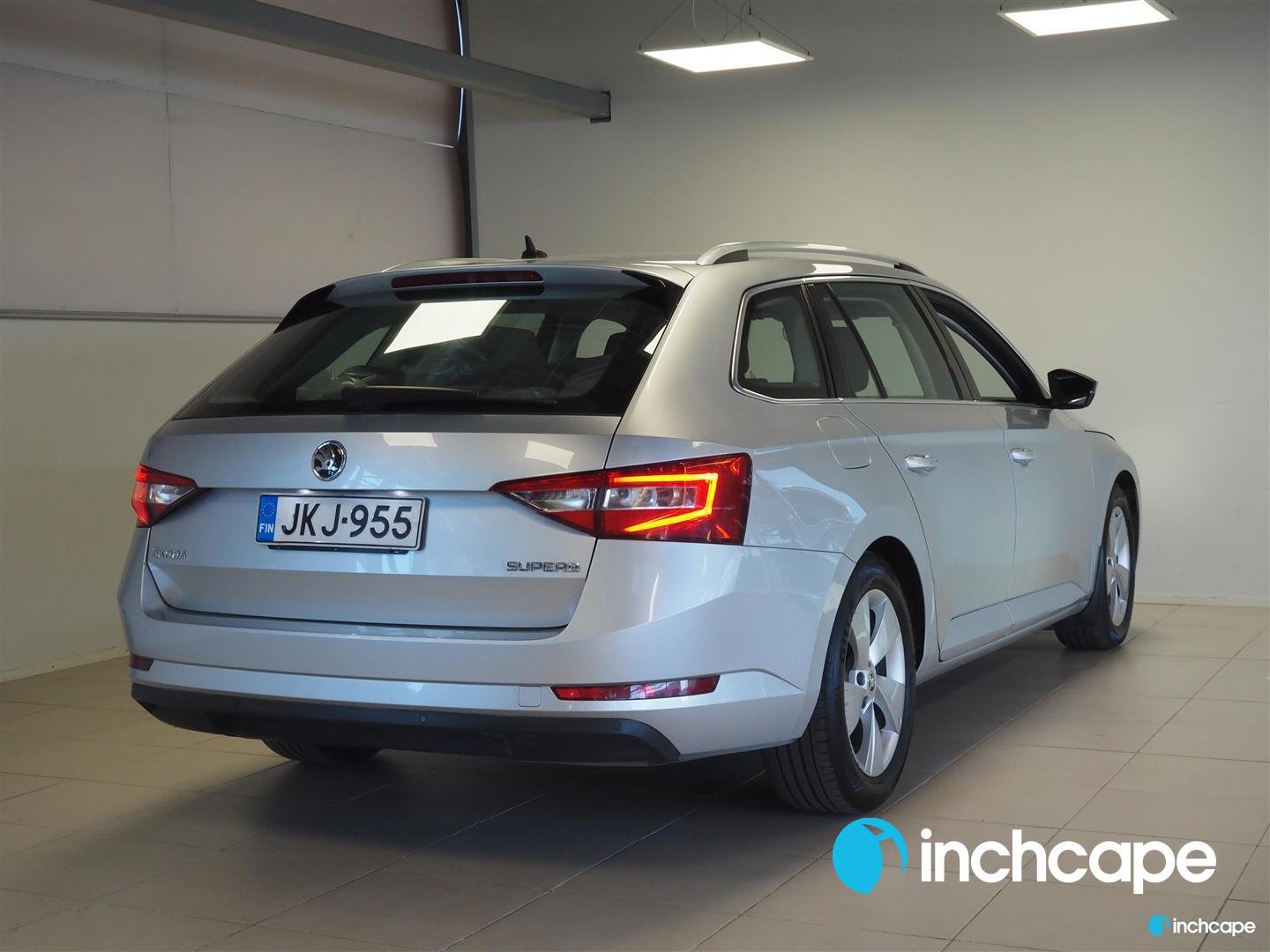 Skoda Superb 2017, kuva 2/19