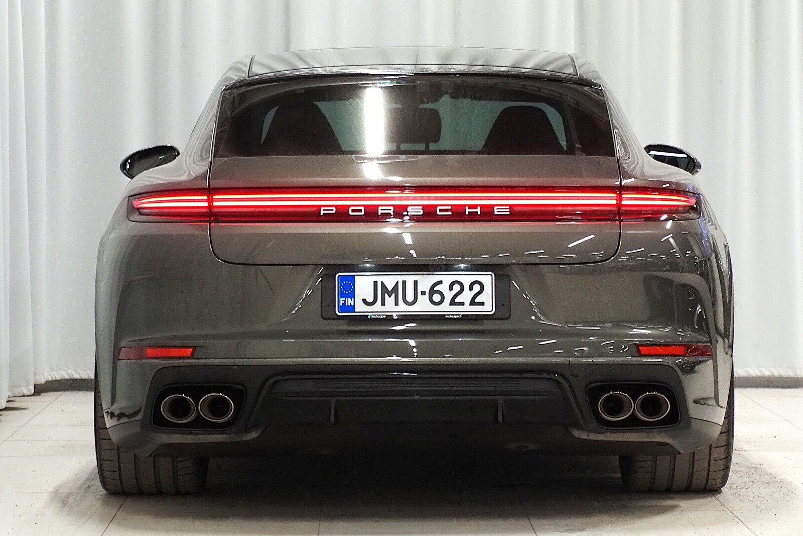 Porsche Panamera 4 E-Hybrid 2024, kuva 4/24