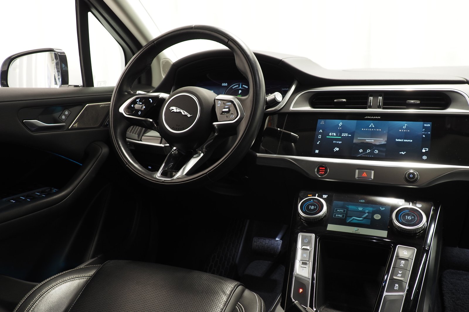 Jaguar I-Pace EV320 Limited Edition SE 2021, photo 5/19