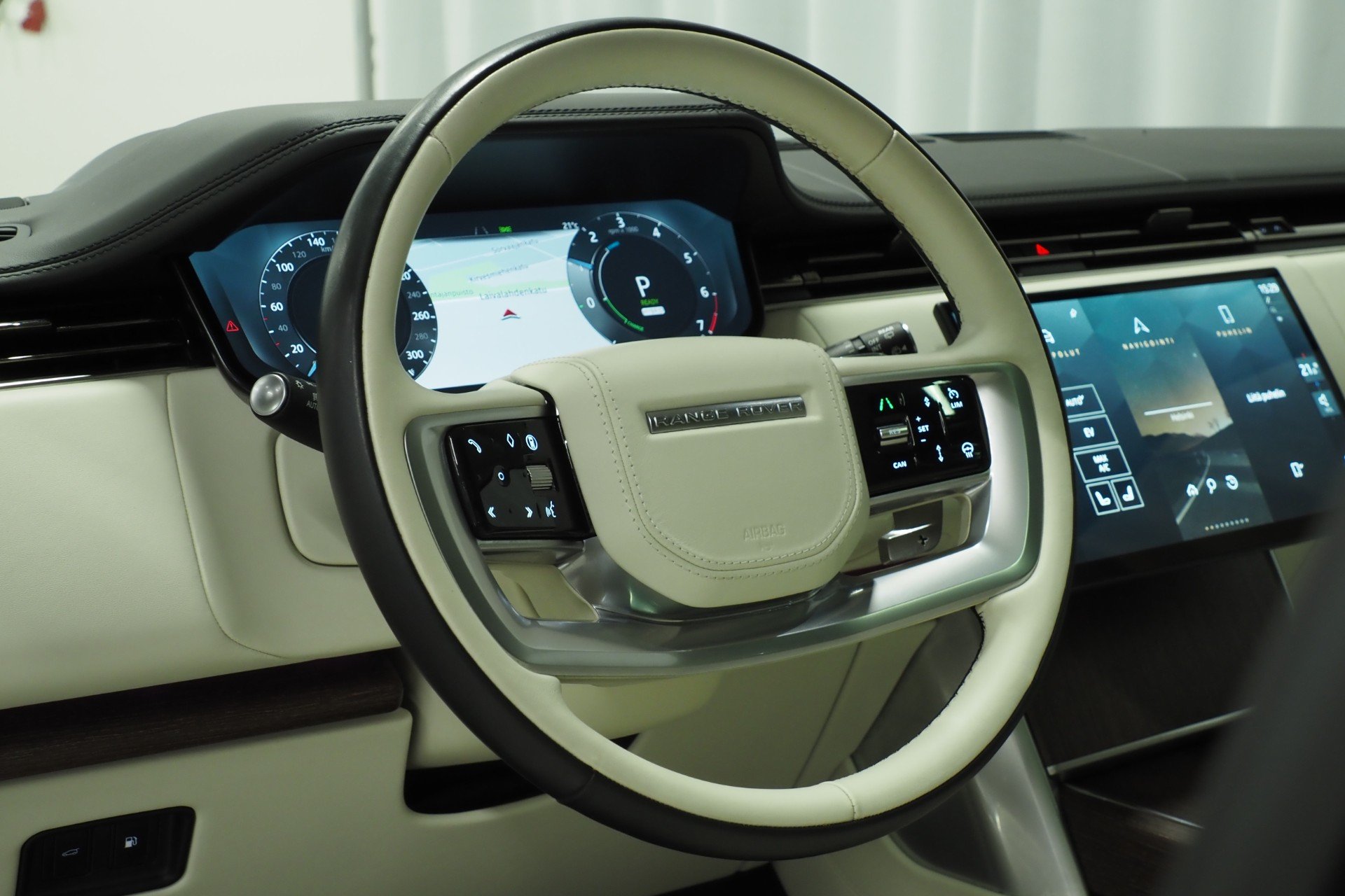 Land Rover Range Rover 2024, kuva 7/26