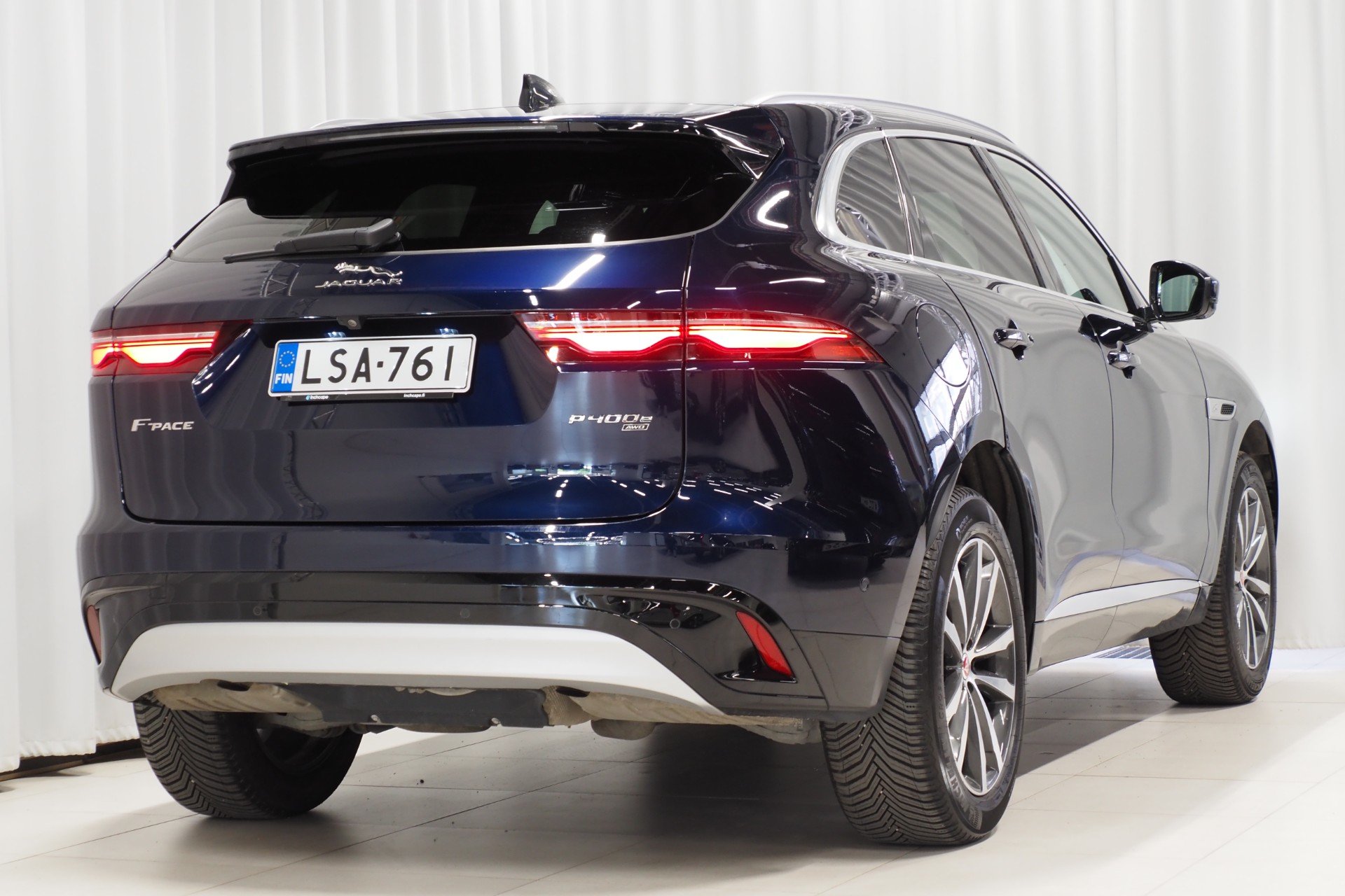 Jaguar F-Pace P400e Plug-in Hybrid SE 2021, kuva 3/15
