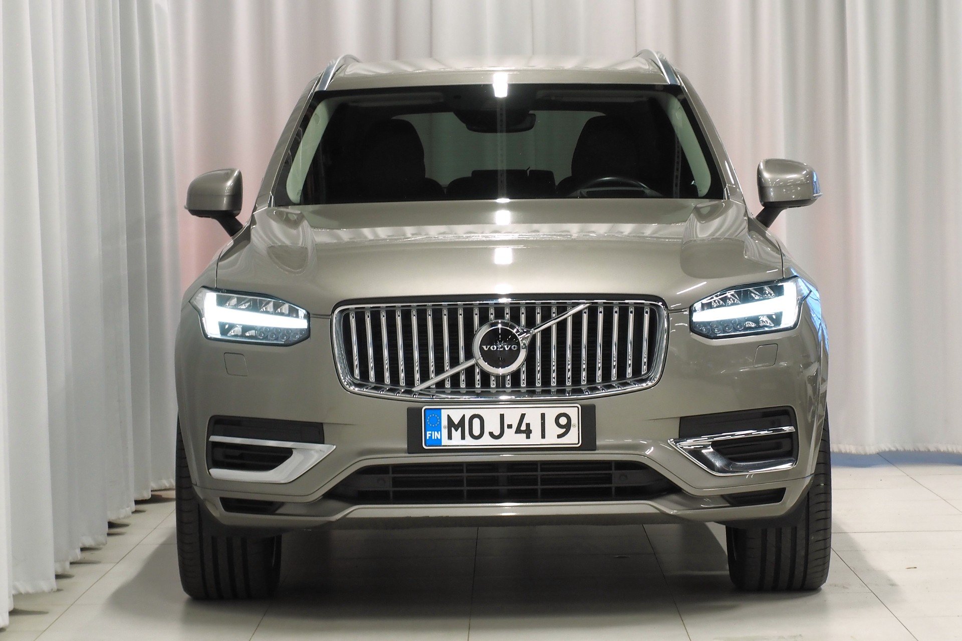 Volvo XC90 2022, bild 2/19