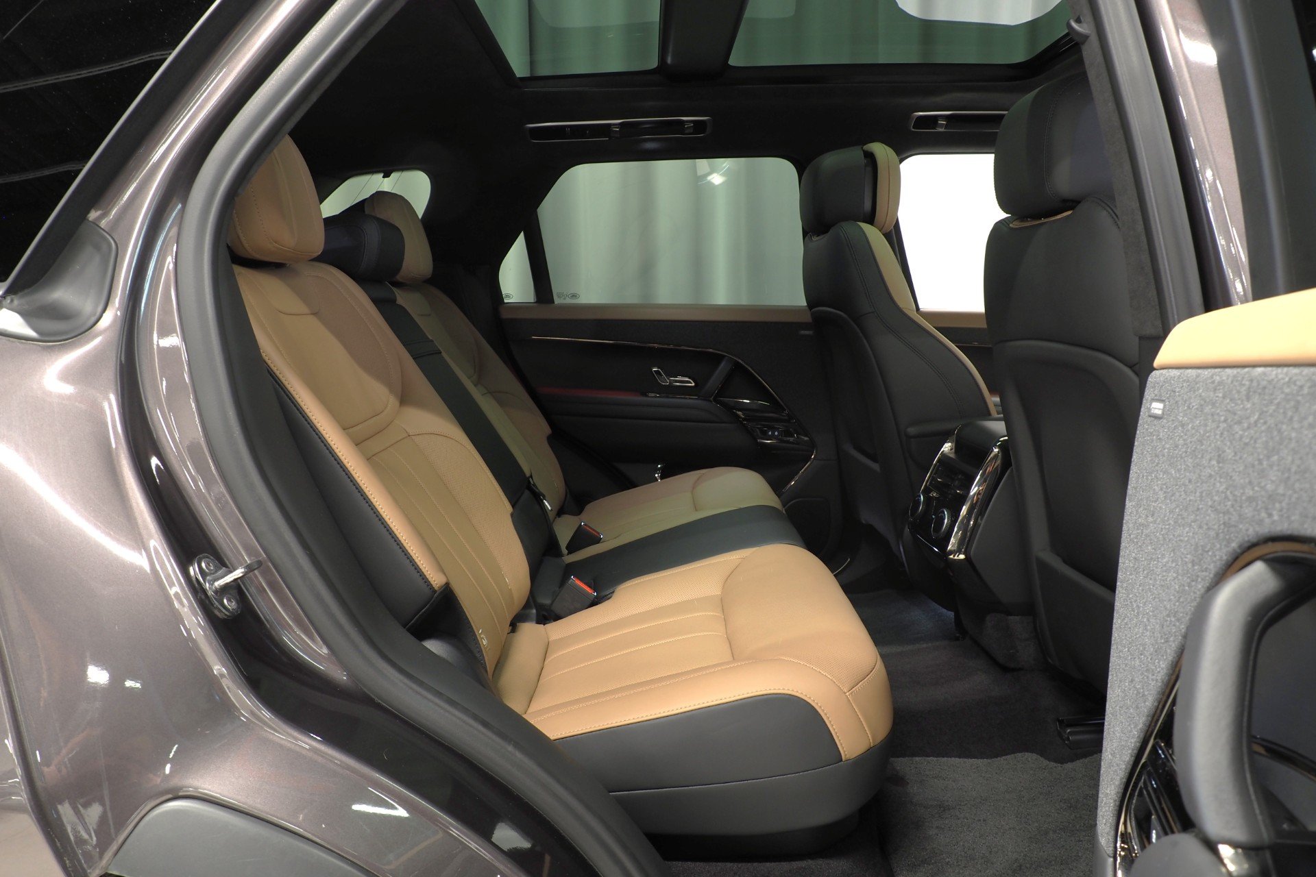 Land Rover Range Rover Sport 2023, photo 7/28