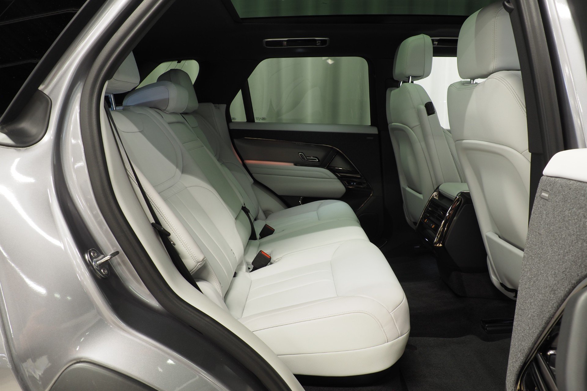 Land Rover Range Rover Sport 2024, kuva 7/20