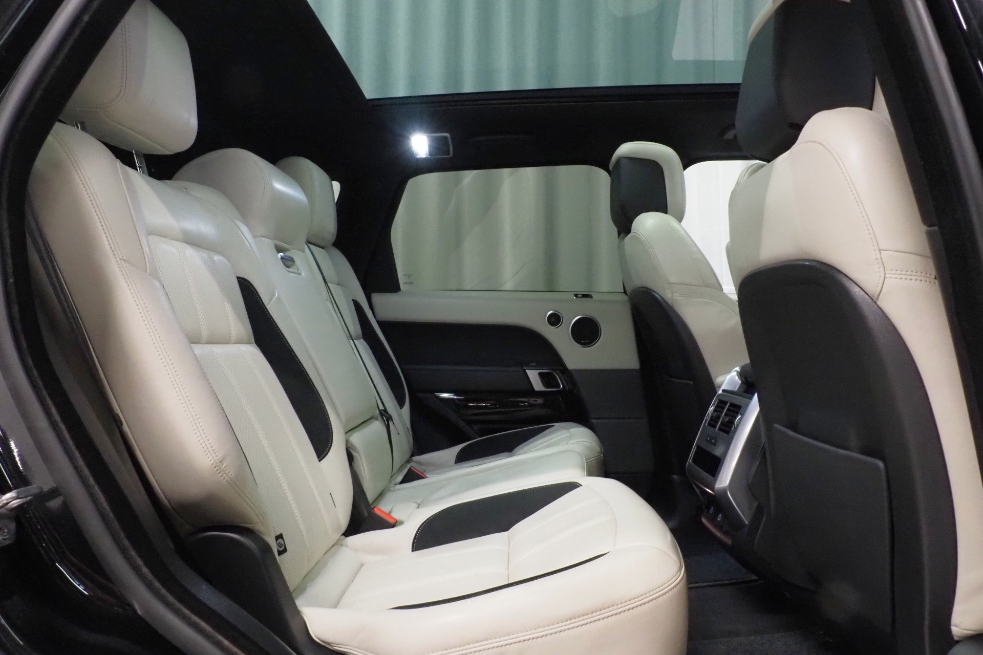 Land Rover Range Rover Sport 2022, kuva 7/22