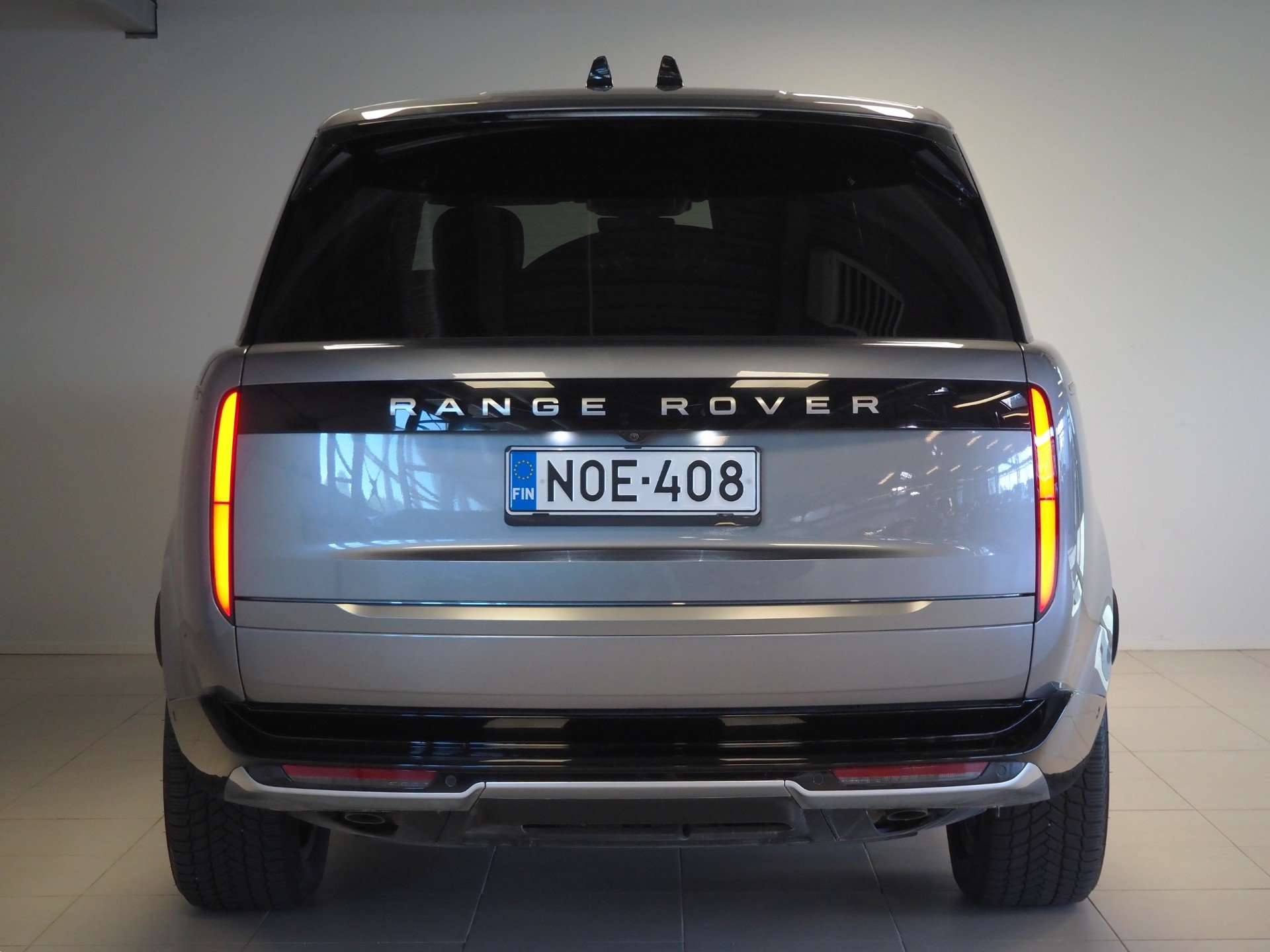 Land Rover Range Rover 2025, photo 7/23