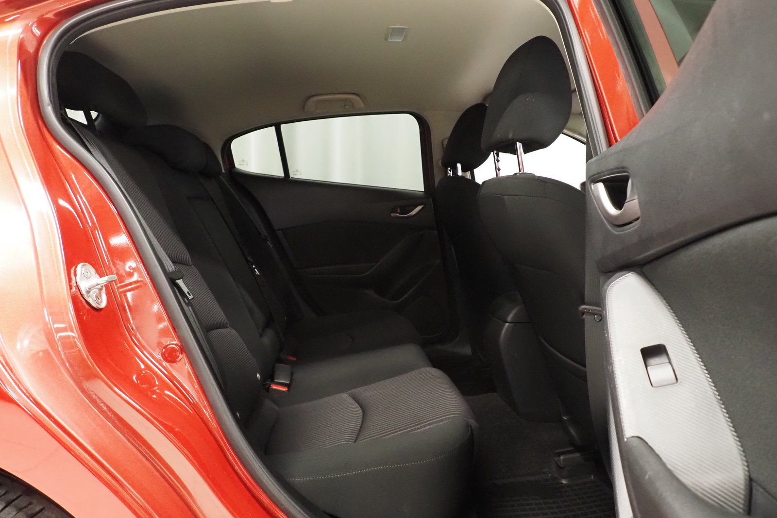 Mazda 3 2016, kuva 5/17