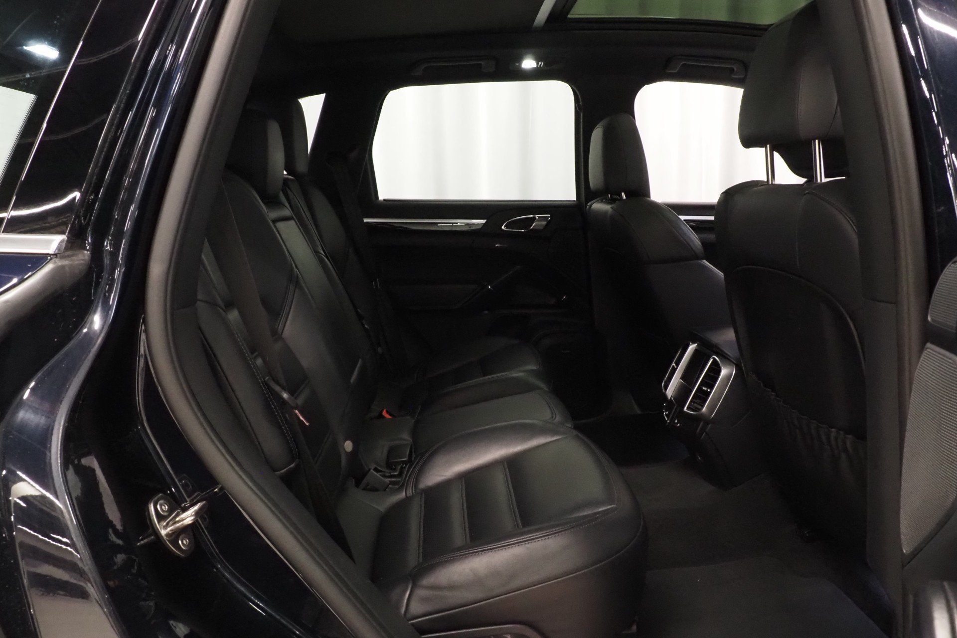 Porsche Cayenne S E-hybrid 2015, kuva 7/25