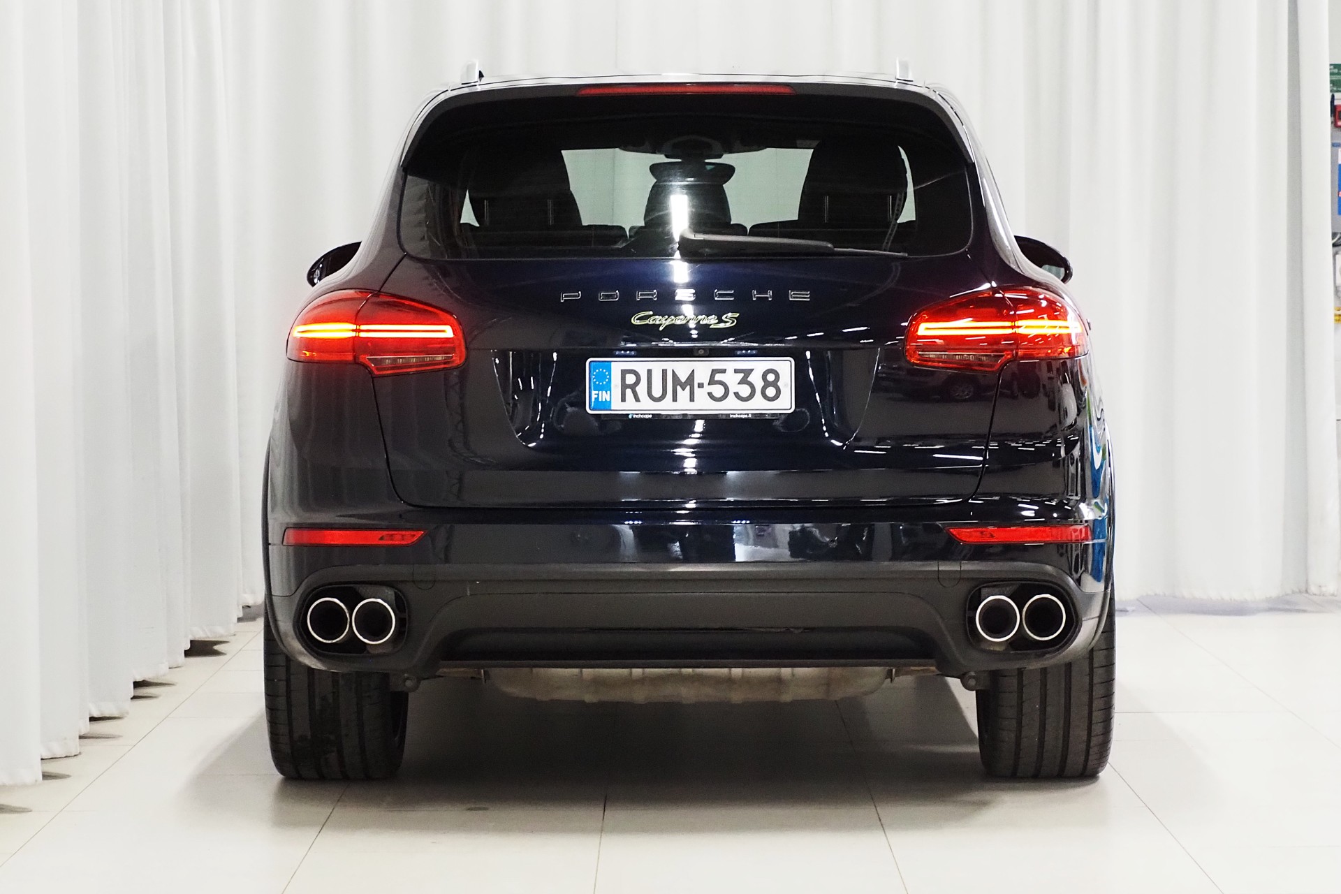 Porsche Cayenne S E-hybrid 2015, kuva 7/50
