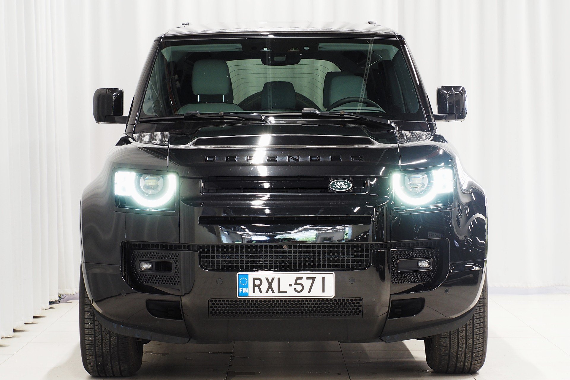 Land Rover Defender 2025, photo 3/17