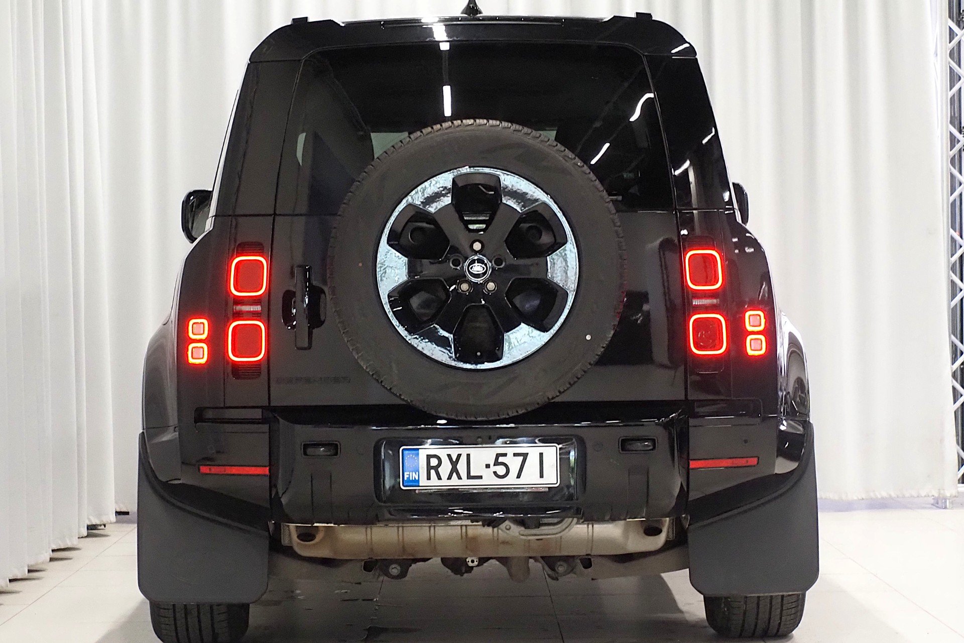 Land Rover Defender 2025, photo 5/17