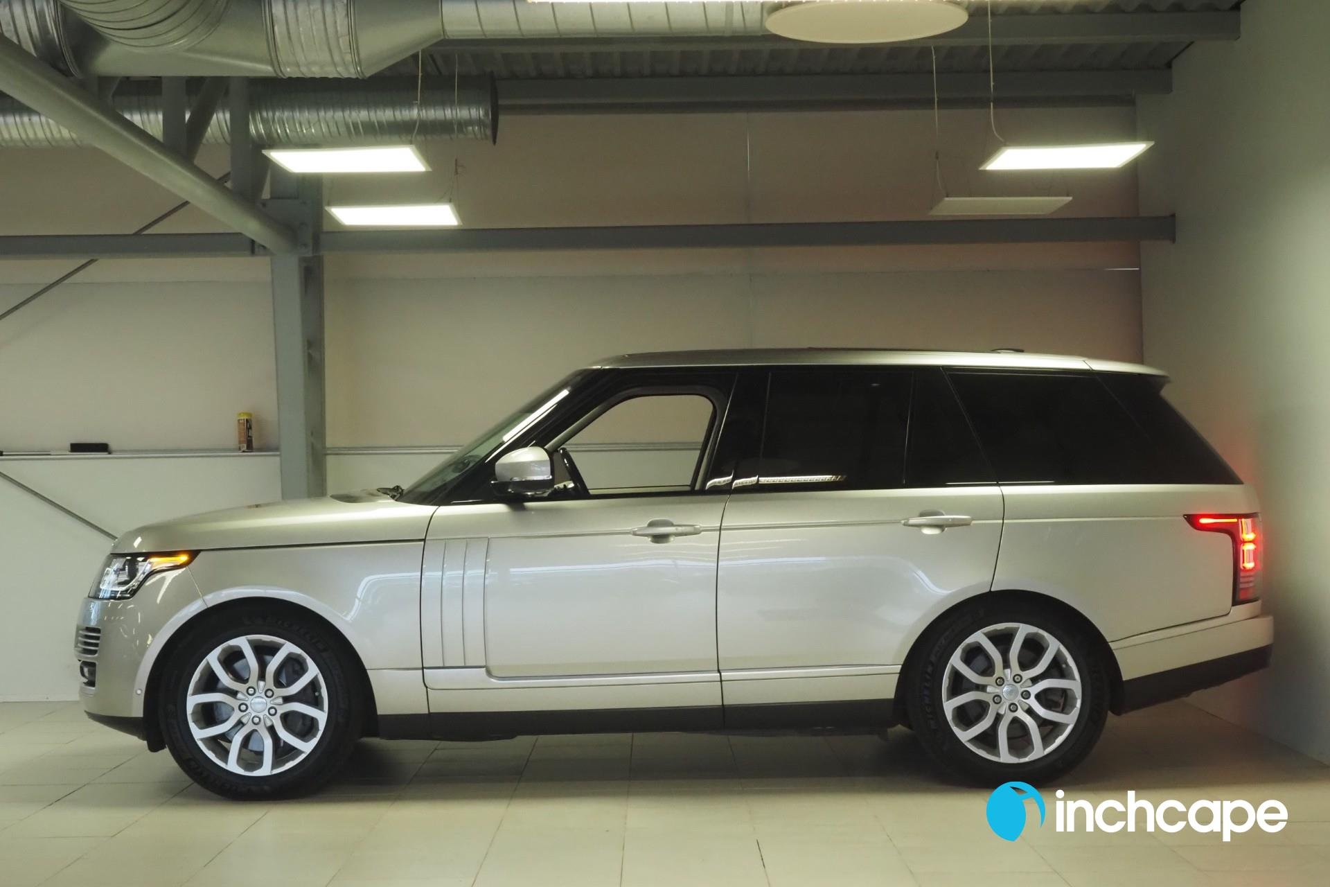 Land Rover Range Rover SDV8 Vogue 2015, kuva 6/33