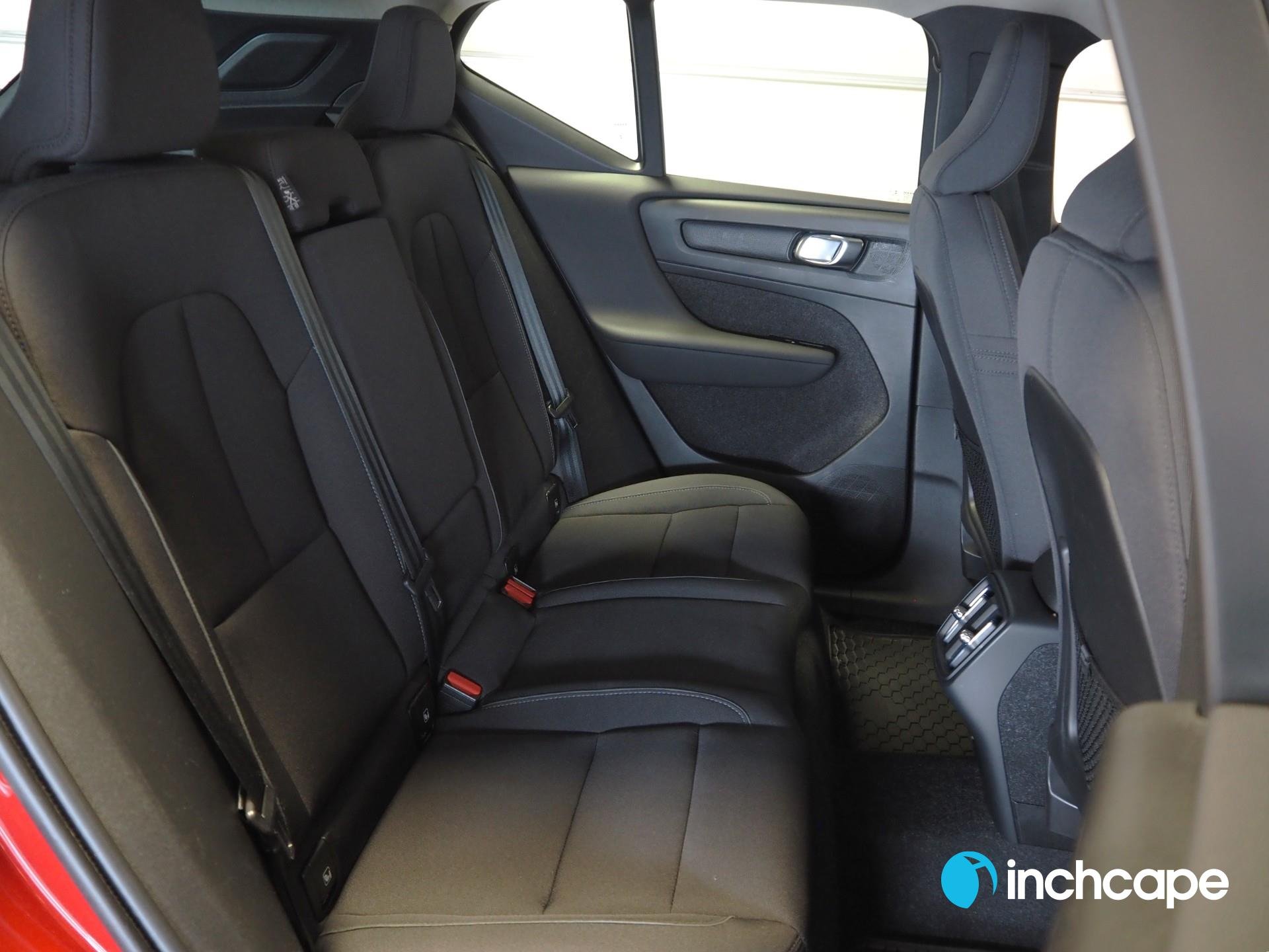 Volvo XC40 T2 Business Edition aut 2021, photo 4/18