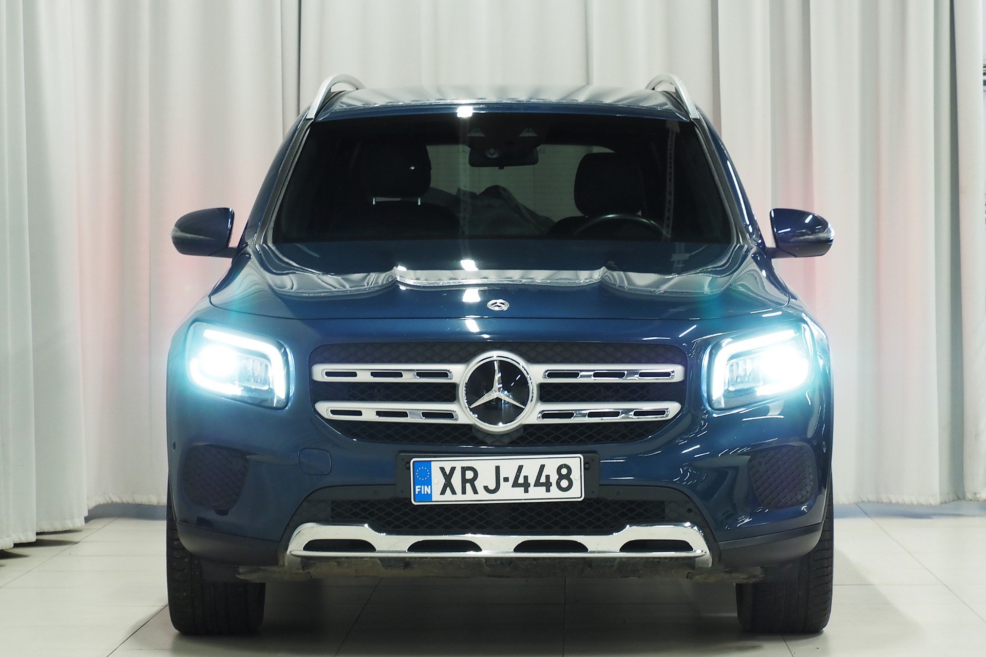 Mercedes-Benz GLB 250 4MATIC A Business 2022, kuva 2/18