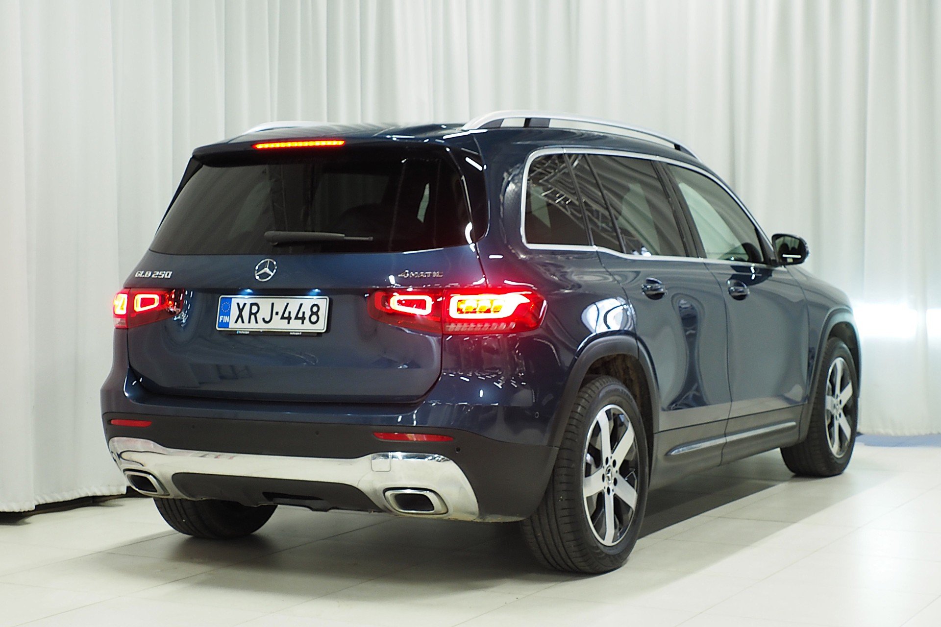 Mercedes-Benz GLB 250 4MATIC A Business 2022, kuva 3/18