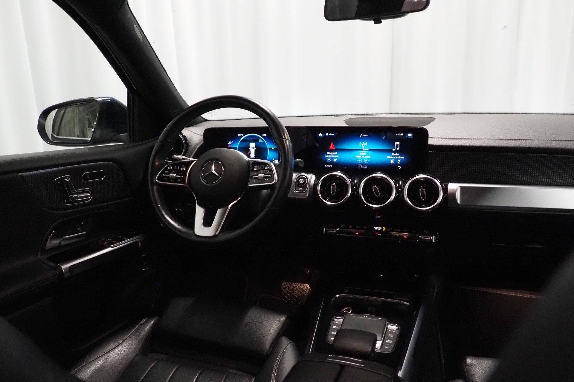 Mercedes-Benz GLB 250 4MATIC A Business 2022, kuva 5/18