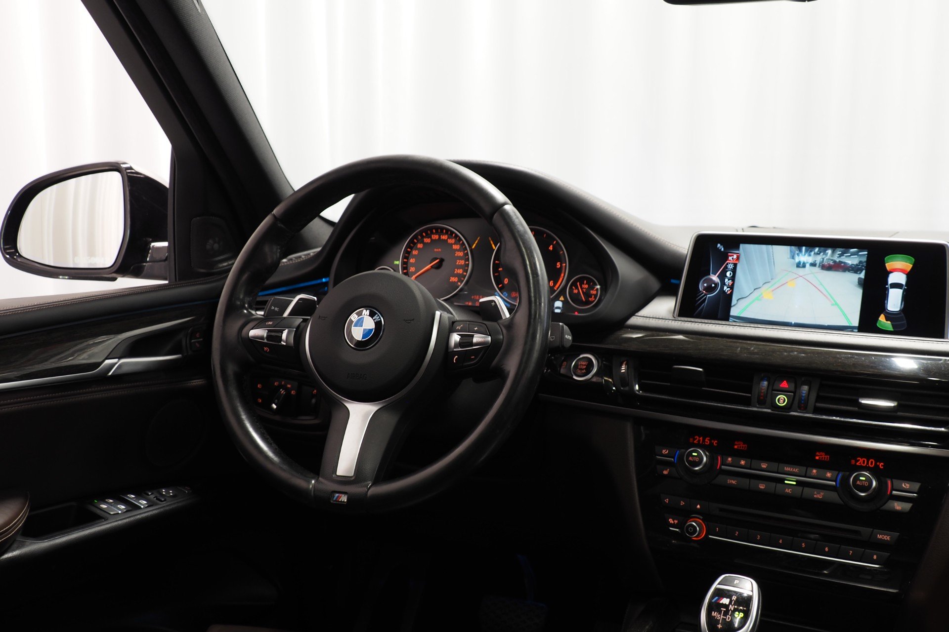 BMW X5 F15 M50d M-Sport 2015, kuva 5/20