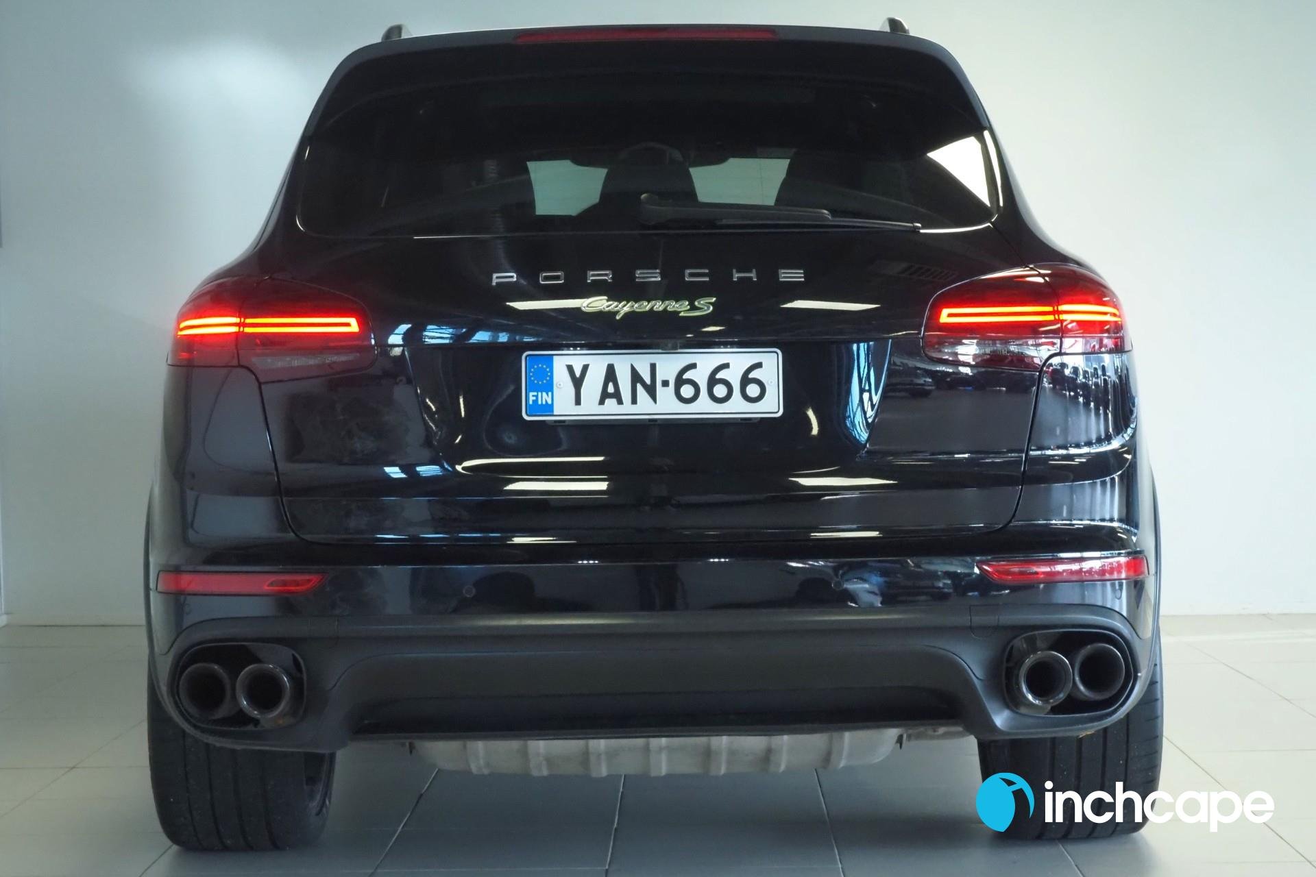 Porsche Cayenne S E-hybrid 2017, kuva 4/25