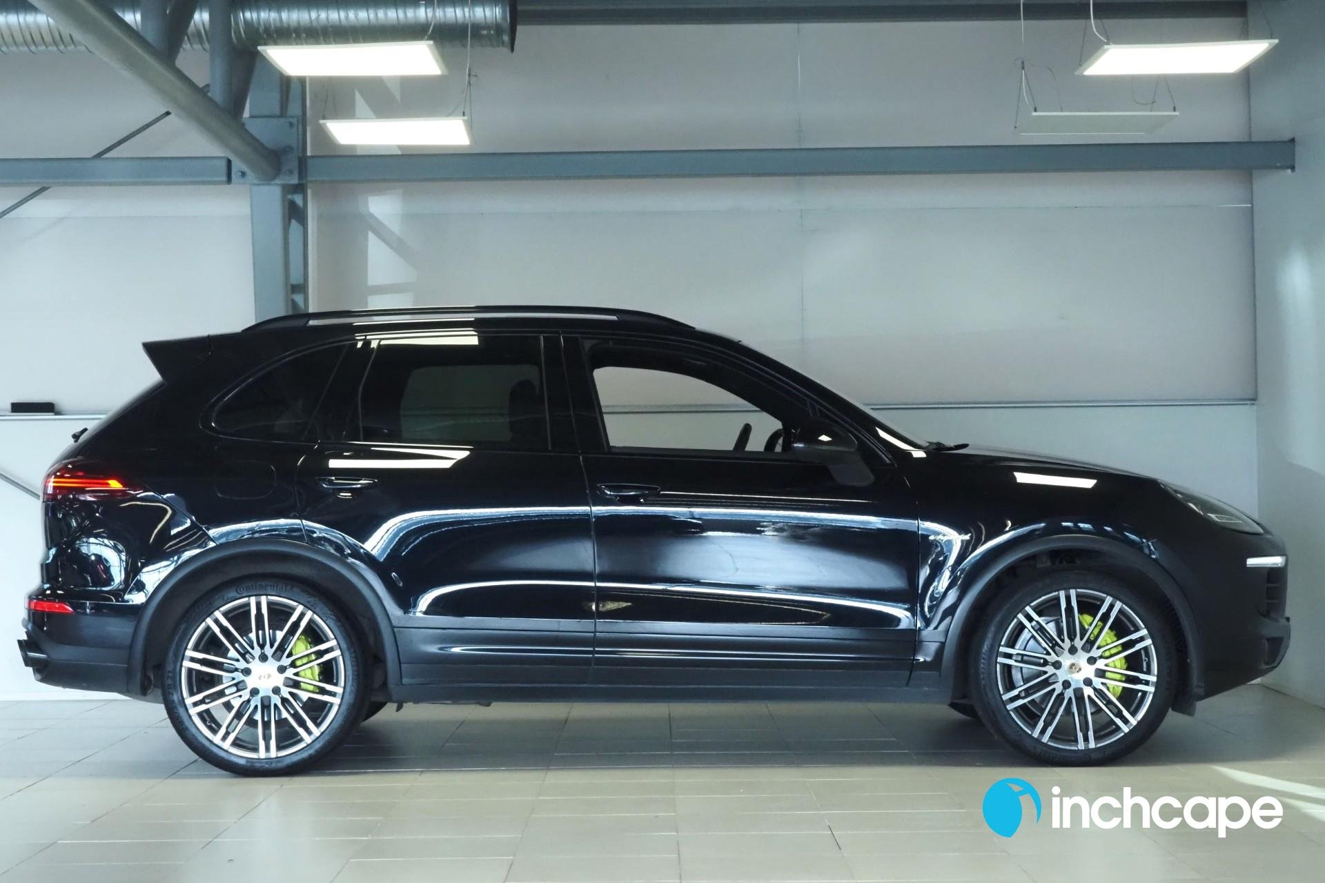 Porsche Cayenne S E-hybrid 2017, kuva 5/25