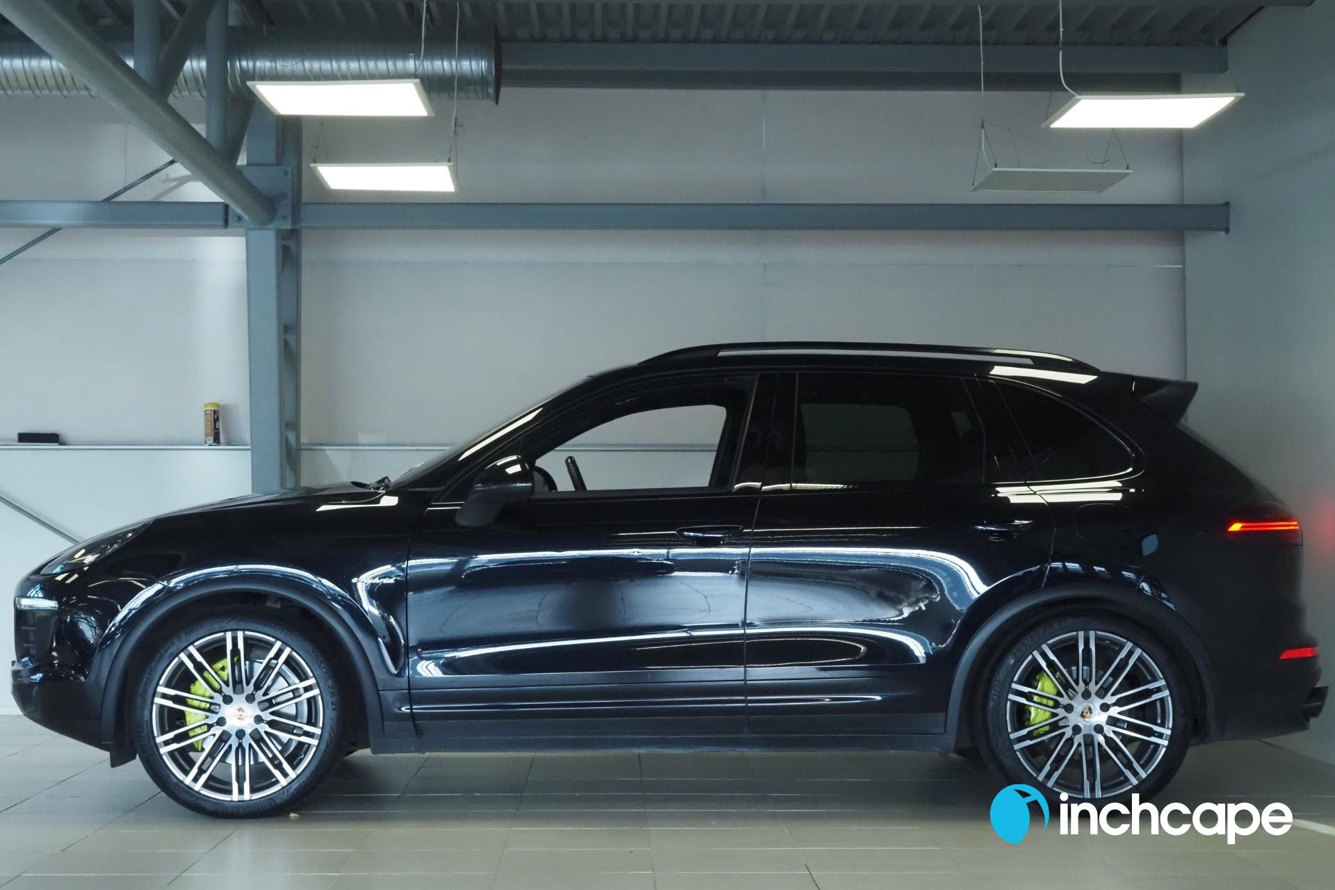 Porsche Cayenne S E-hybrid 2017, kuva 6/25