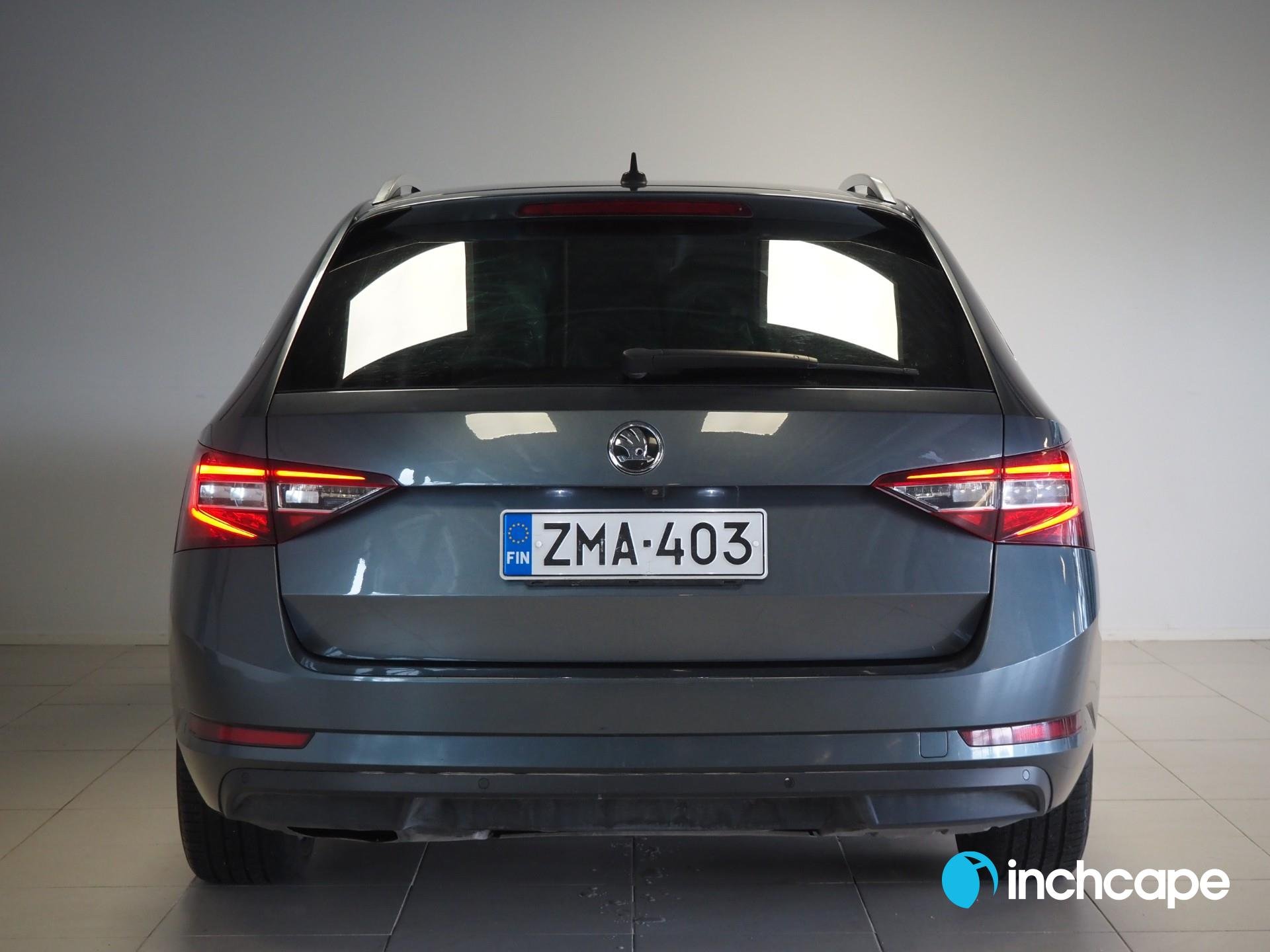 Skoda Superb 2018, kuva 7/22